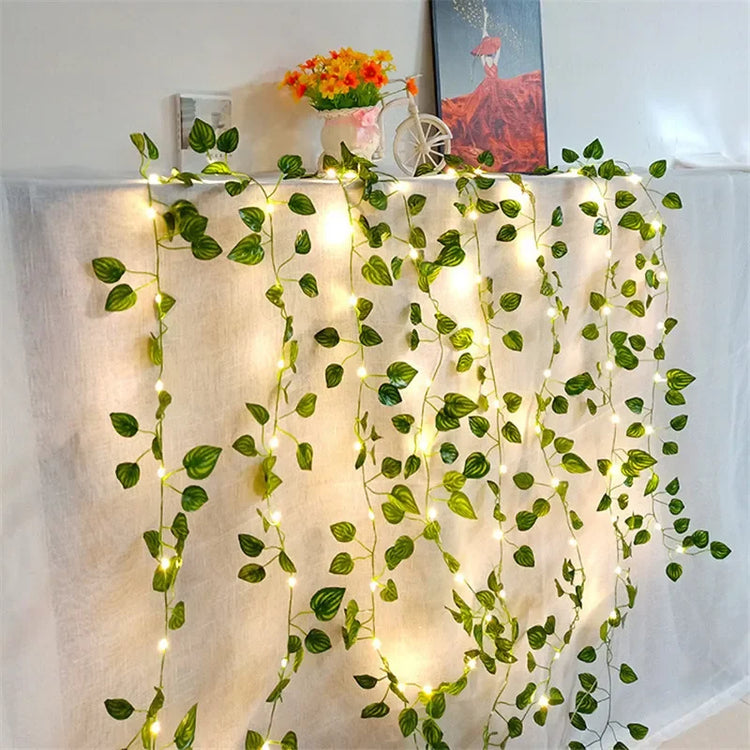 Magnifique guirlande lumineuse à feuilles vertes, 4 types de feuillage (lierre, dill, pastèque), avec ampoules LED et alimentation à piles, pour décoration intérieure, murale, balcon, jardin, etc. Livraison prioritaire offerte !
