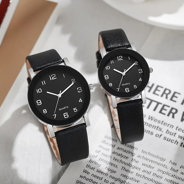 Montre minimaliste pour femme ou homme, bracelet cuir et cadran épuré. Livraison prioritaire offerte !