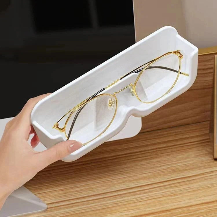 Support mural de rangement pour lunettes, organisateur pratique, idéal près du lit, du coin lecture, de l’ordinateur, dans la salle de bain ou la voiture, installation facile avec autocollants sans trace. Livraison offerte !