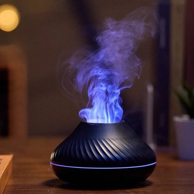 Superbe diffuseur d'arômes et humidificateur silencieux, effet flamme réaliste, 7 couleurs LED, compatible huiles essentielles, arrêt automatique sécurisé, 130ml, pour détente et bien-être. La livraison est offerte !