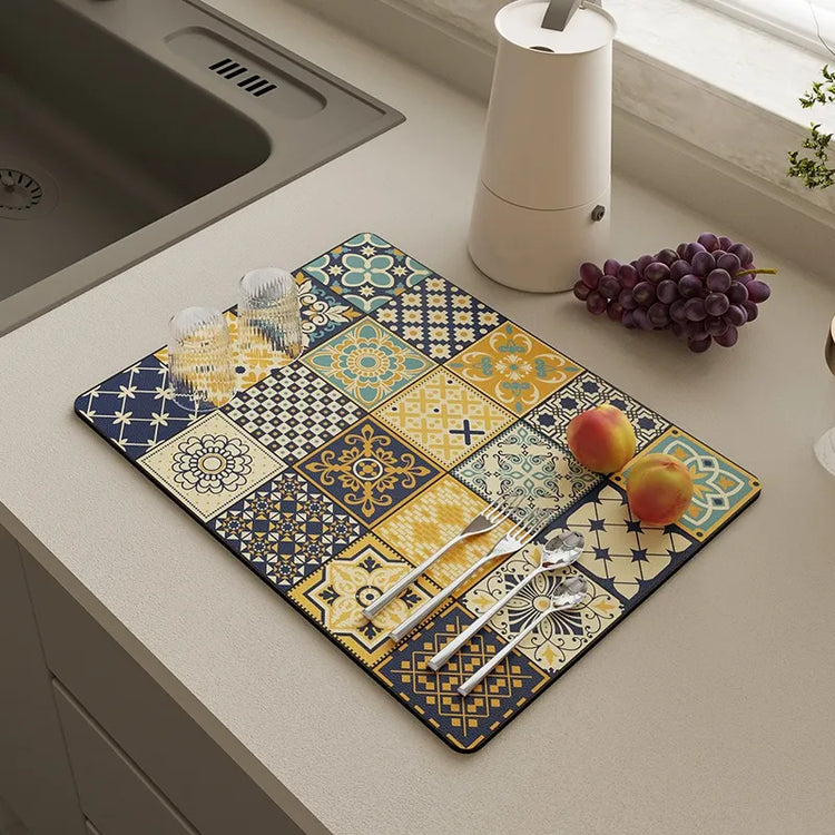 Magnifique tapis de cuisine super absorbant, égouttoir à vaisselle, séchage rapide pour tasses à café, tapis de drainage, sous-verre pour vaisselle, tant d’utilisations possibles. La livraison est offerte !