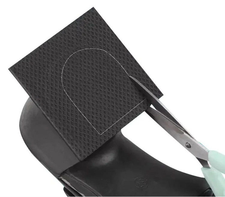 Coussinets de meubles antidérapants auto-adhésifs, épais 6 mm, à découper selon vos besoins – réduction du bruit, protection des sols et stabilité parfaite pour chaises, tables et canapés. Livraison offerte !