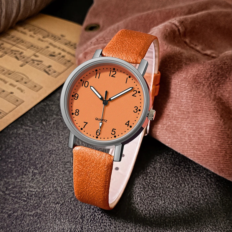 Montre vintage pour femme au look ton sur ton – cadran et bracelet assortis, disponible en 7 couleurs. Livraison prioritaire offerte !