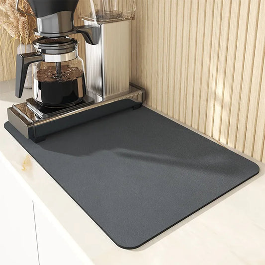 Magnifique tapis de cuisine super absorbant, égouttoir à vaisselle, séchage rapide pour tasses à café, tapis de drainage, sous-verre pour vaisselle, tant d’utilisations possibles. La livraison est offerte !