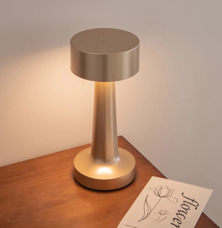 Superbe lampe de table de luxe sans fil rechargeable avec variateur tactile, 3 couleurs de blancs, design en métal élégant, lumière douce et sans reflets, luminosité réglable de 5% à 100%. La livraison prioritaire est offerte !