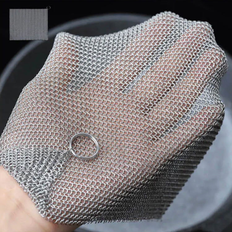 Grille métallique en inox, maille fine ultra-résistante, nettoyage puissant sans rayures, hygiénique et sans odeur, durable et antirouille pour poêles en fonte, casseroles, grills, planchas, moules et ustensiles de cuisine. Livraison offerte !