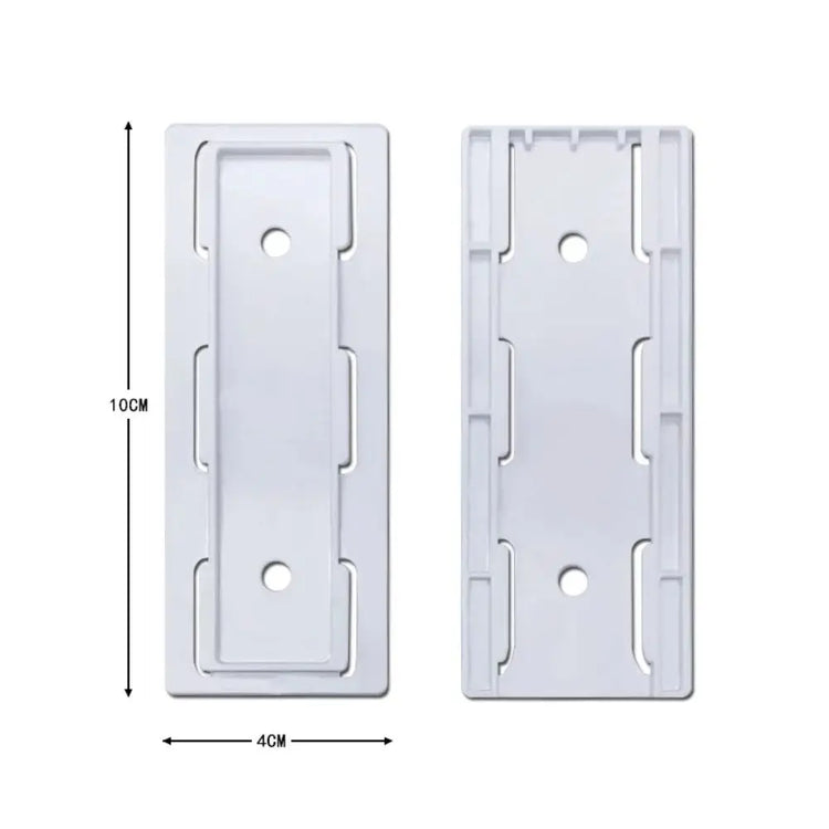 Support mural auto-adhésif et enfichable pour multiprise, installation sans perçage, fixation solide et amovible, gain d’espace et sécurité, polyvalent et durable, matériau de qualité. Livraison offerte !