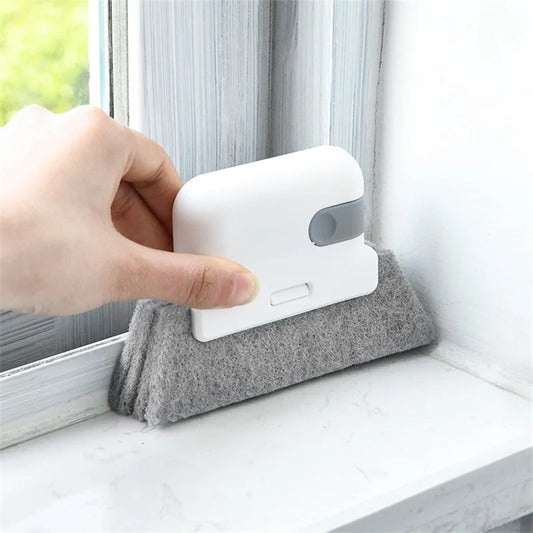 Brosse de nettoyage pour rails de fenêtres et espaces étroits, maintenant plus résistante, poignée ergonomique améliorée, idéale pour nettoyer rainures, portes coulissantes, stores, et petits espaces. La livraison prioritaire est offerte !