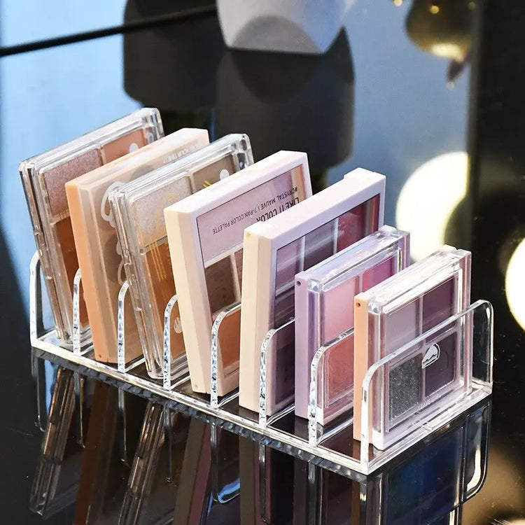 Organisateur de maquillage transparent: rangement optimisé et élégant, 7 compartiments, durable, facile à entretenir. Idéal pour cosmétiques. Touche de clarté pour votre espace. La livraison est offerte !